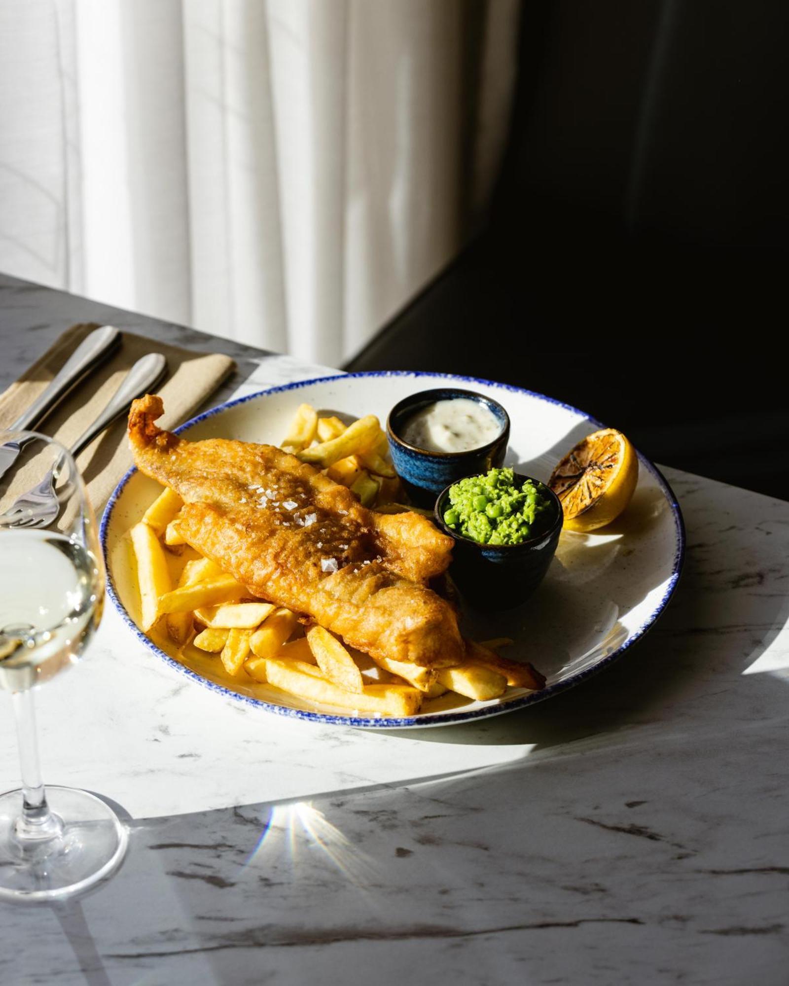 Leonardo Inn Aberdeen Airport Dyce Eksteriør billede
