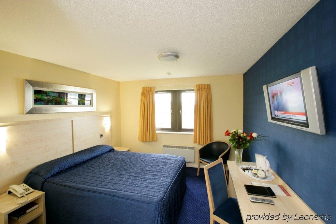 Leonardo Inn Aberdeen Airport Dyce Værelse billede