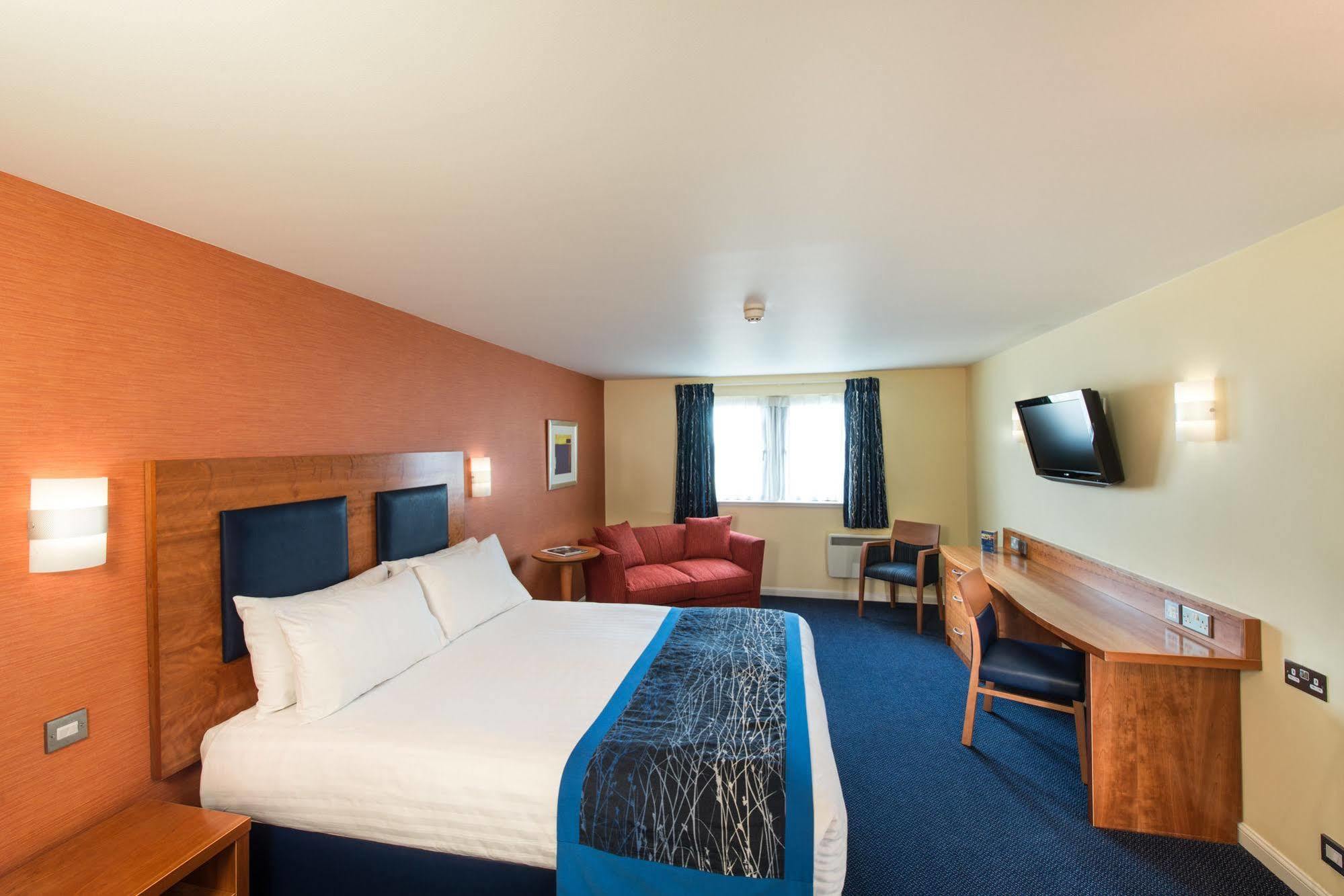 Leonardo Inn Aberdeen Airport Dyce Eksteriør billede